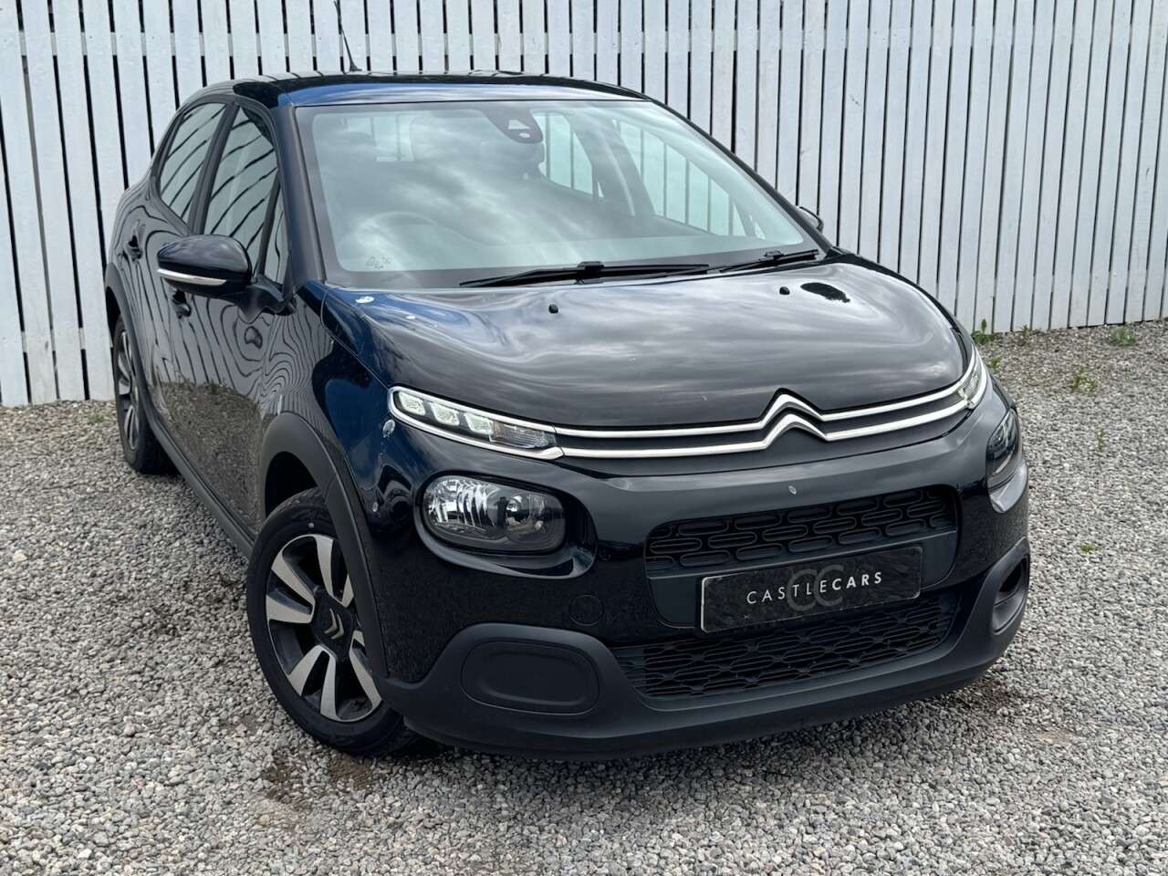 A 2018 CITROEN C3 1.5 BlueHDi Feel Hatchback 5dr Diesel Manual Euro 6 (s/s) (100 ps) A 2018 CITROEN C3 1.5 BlueHDi Feel Hatchback 5dr Diesel Manual Euro 6 (s/s) (100 ps)