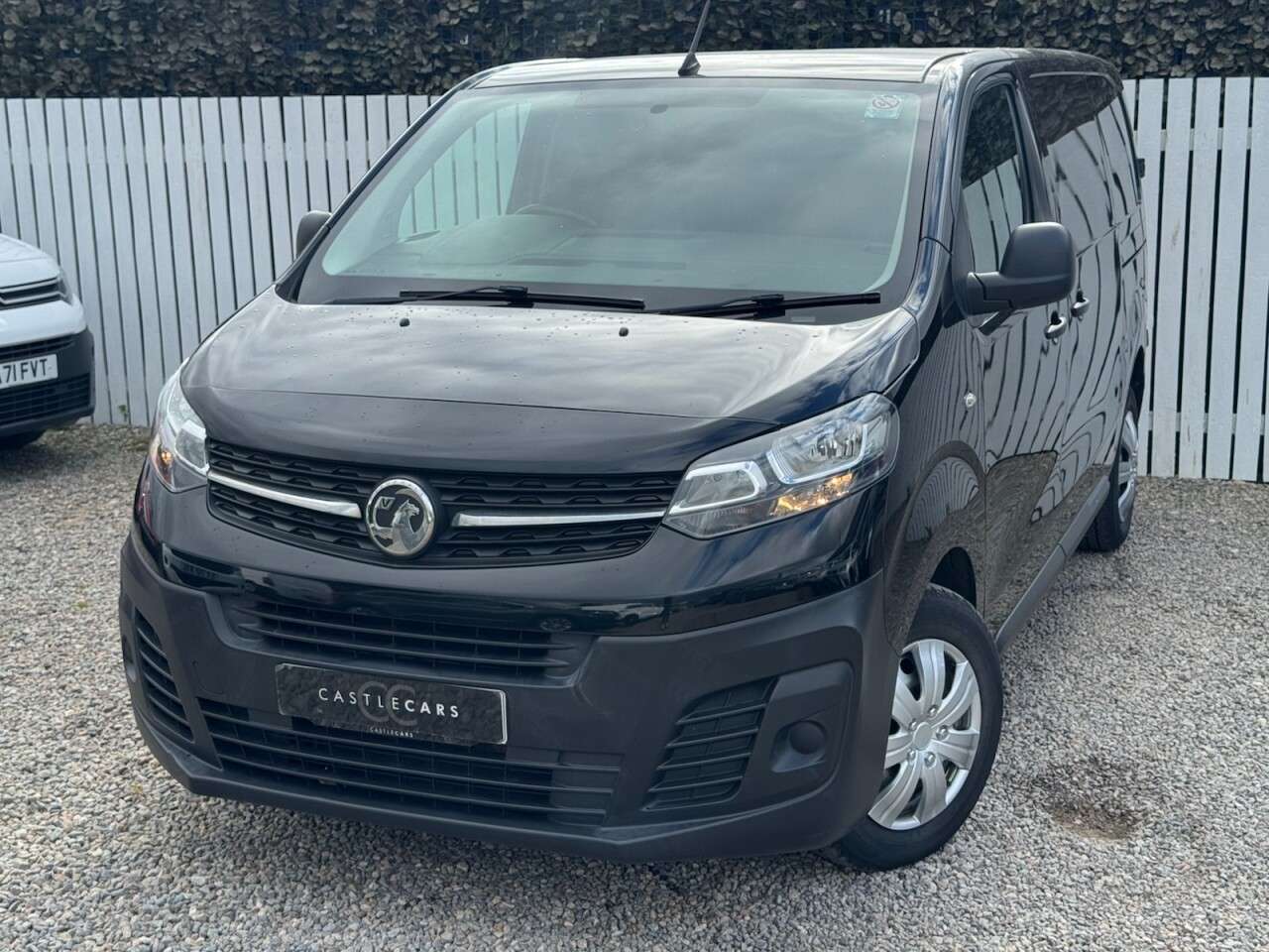 A 2020 VAUXHALL VIVARO 1.5 Turbo D 2900 Edition Panel Van 5dr Diesel Manual L1 H1 Euro 6 (s/s) (10 A 2020 VAUXHALL VIVARO 1.5 Turbo D 2900 Edition Panel Van 5dr Diesel Manual L1 H1 Euro 6 (s/s) (10