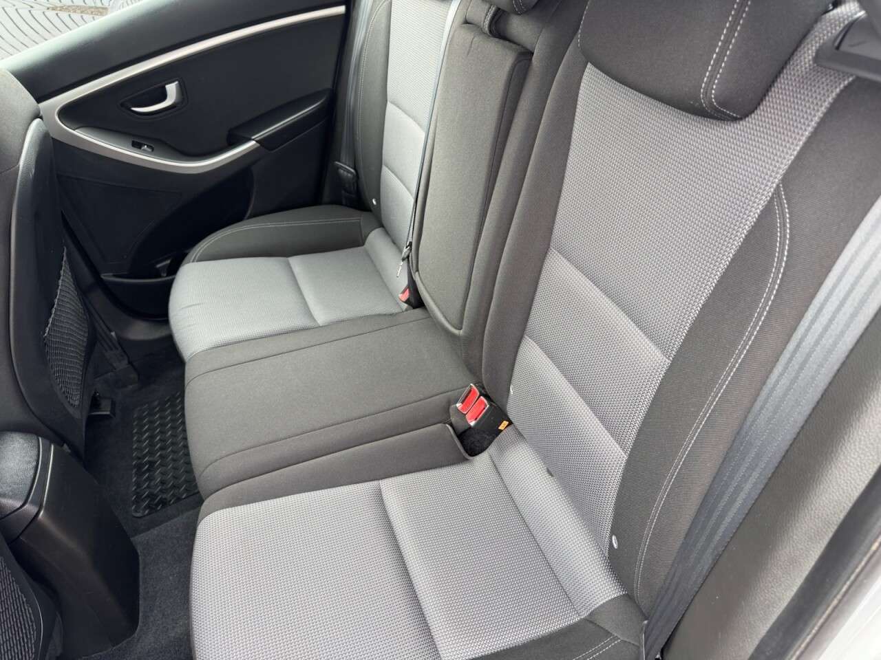 2016 HYUNDAI I30 2016 HYUNDAI I30