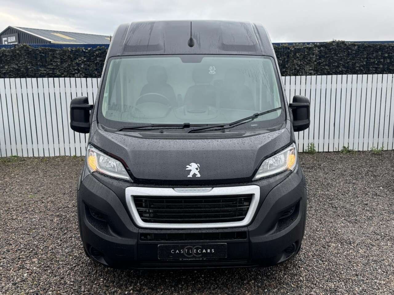 A 2021 PEUGEOT BOXER 2.2 BlueHDi 335 Professional Panel Van 5dr Diesel Manual L3 H2 Euro 6 (s/s) A 2021 PEUGEOT BOXER 2.2 BlueHDi 335 Professional Panel Van 5dr Diesel Manual L3 H2 Euro 6 (s/s)