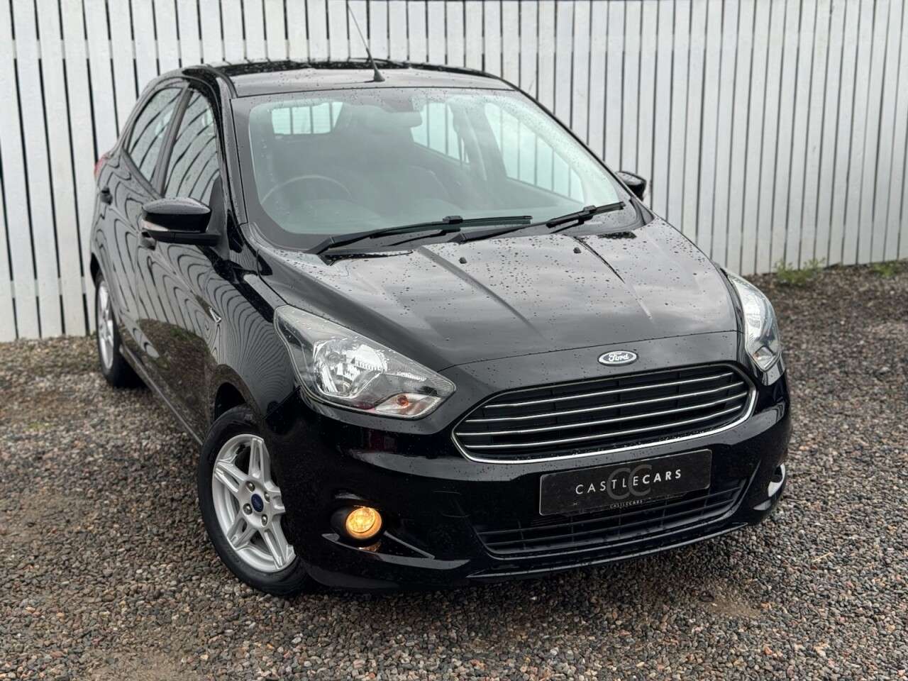 A 2017 FORD KA+ 1.2 Ti-VCT Zetec Hatchback 5dr Petrol Manual Euro 6 (70 ps) A 2017 FORD KA+ 1.2 Ti-VCT Zetec Hatchback 5dr Petrol Manual Euro 6 (70 ps)