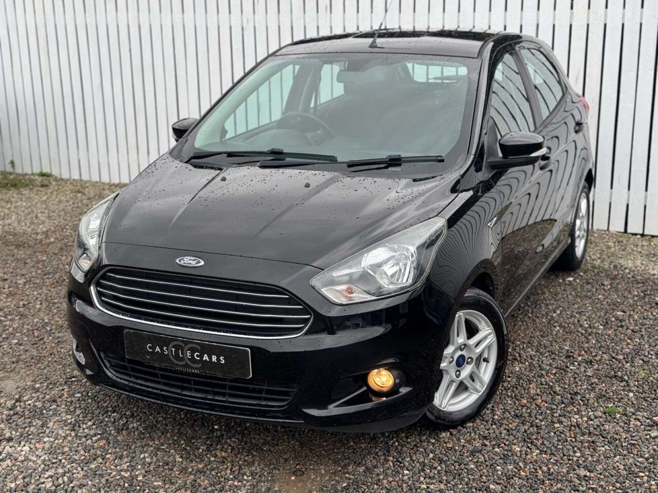 A 2017 FORD KA+ 1.2 Ti-VCT Zetec Hatchback 5dr Petrol Manual Euro 6 (70 ps) A 2017 FORD KA+ 1.2 Ti-VCT Zetec Hatchback 5dr Petrol Manual Euro 6 (70 ps)