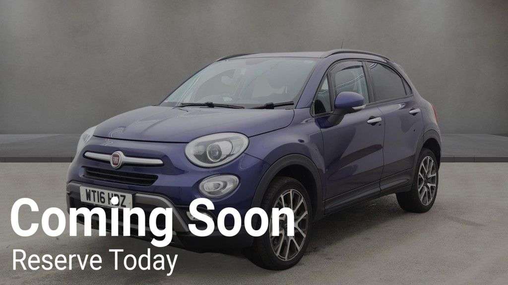 A 2016 FIAT 500X 2.0 MultiJetII Cross Plus SUV 5dr Diesel Auto 4WD Euro 6 (s/s) (140 ps) A 2016 FIAT 500X 2.0 MultiJetII Cross Plus SUV 5dr Diesel Auto 4WD Euro 6 (s/s) (140 ps)