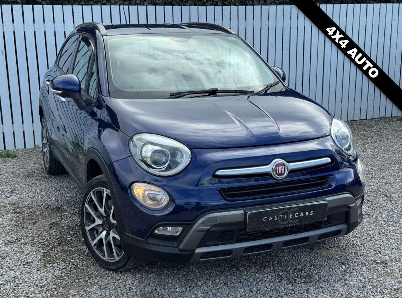 A 2016 FIAT 500X 2.0 MultiJetII Cross Plus SUV 5dr Diesel Auto 4WD Euro 6 (s/s) (140 ps) A 2016 FIAT 500X 2.0 MultiJetII Cross Plus SUV 5dr Diesel Auto 4WD Euro 6 (s/s) (140 ps)