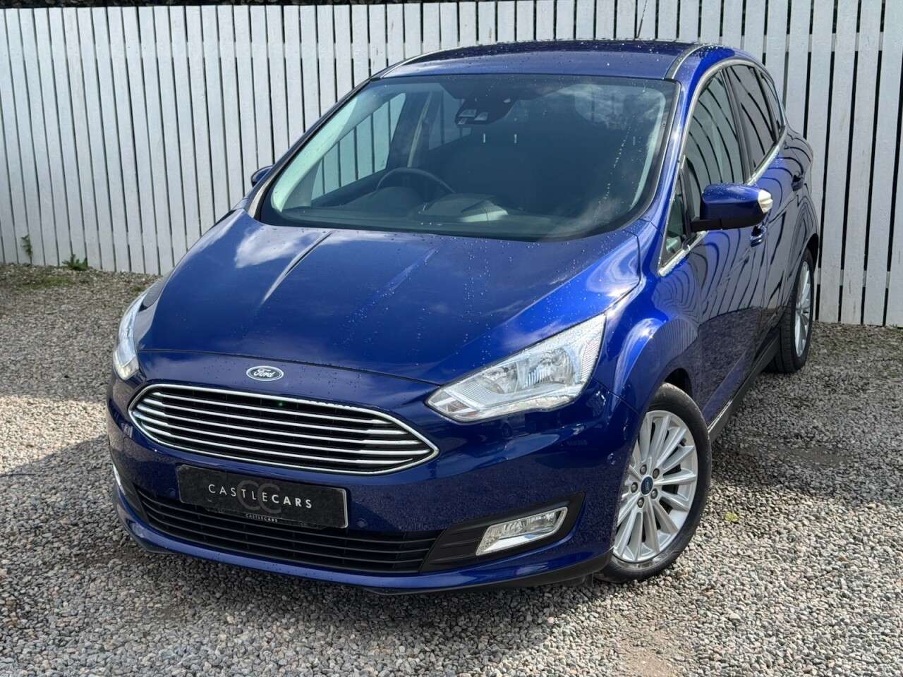 A 2016 FORD C-MAX 1.5 TDCi Titanium MPV 5dr Diesel Manual Euro 6 (s/s) (120 ps) A 2016 FORD C-MAX 1.5 TDCi Titanium MPV 5dr Diesel Manual Euro 6 (s/s) (120 ps)