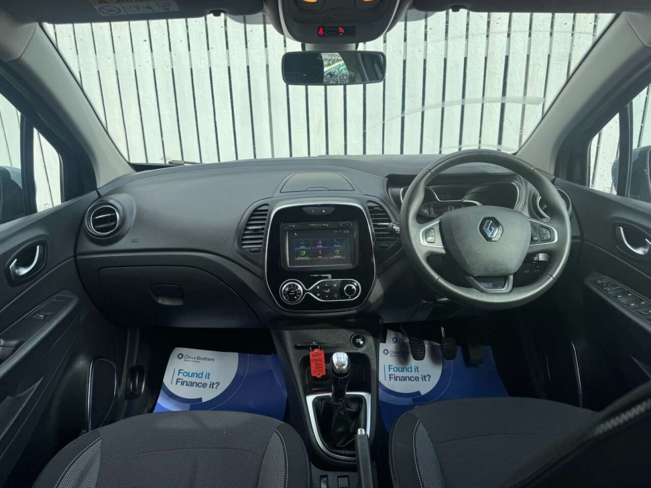 2017 RENAULT CAPTUR 2017 RENAULT CAPTUR