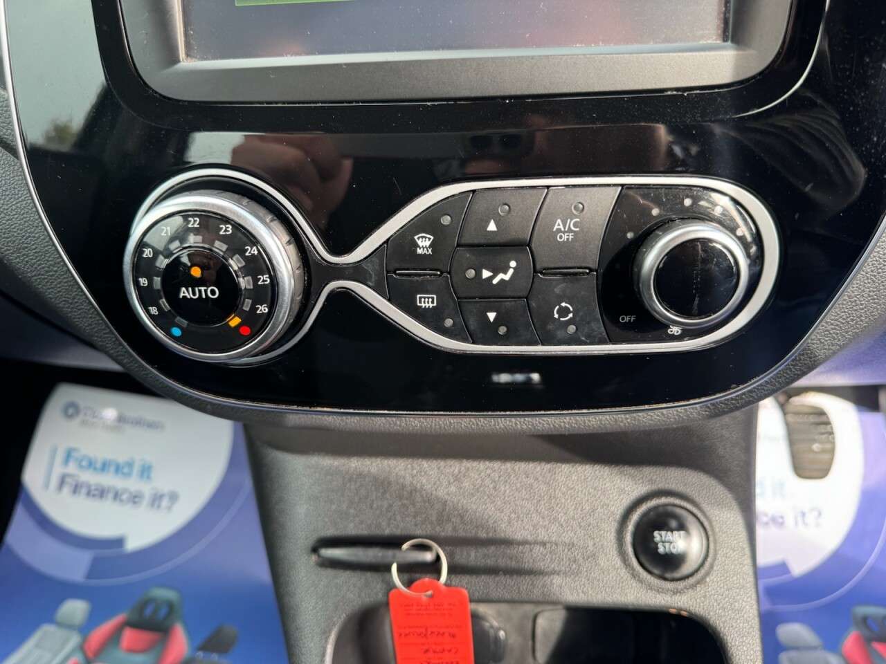 2017 RENAULT CAPTUR 2017 RENAULT CAPTUR