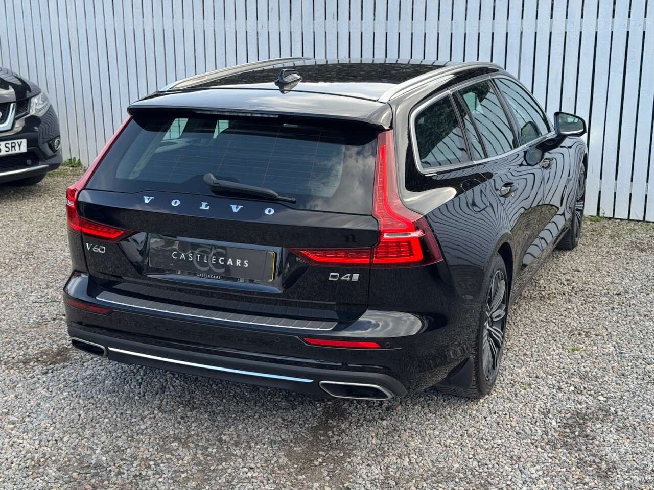 2018 VOLVO V60 2018 VOLVO V60