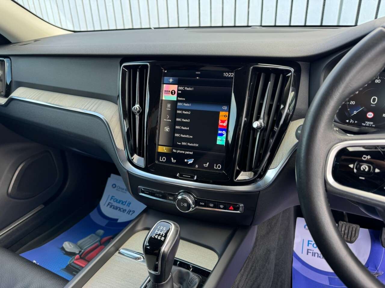 2018 VOLVO V60 2018 VOLVO V60