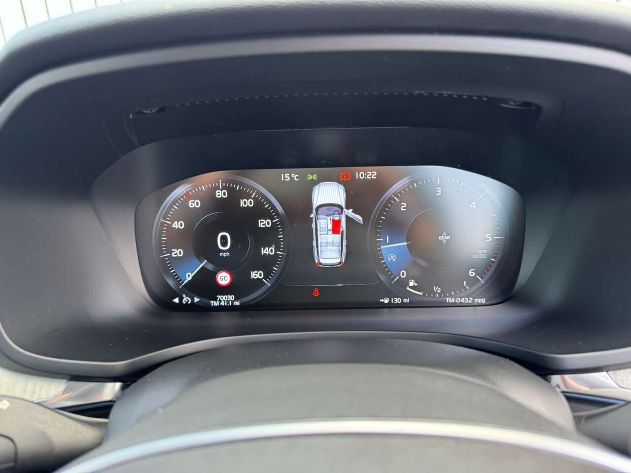 2018 VOLVO V60 2018 VOLVO V60