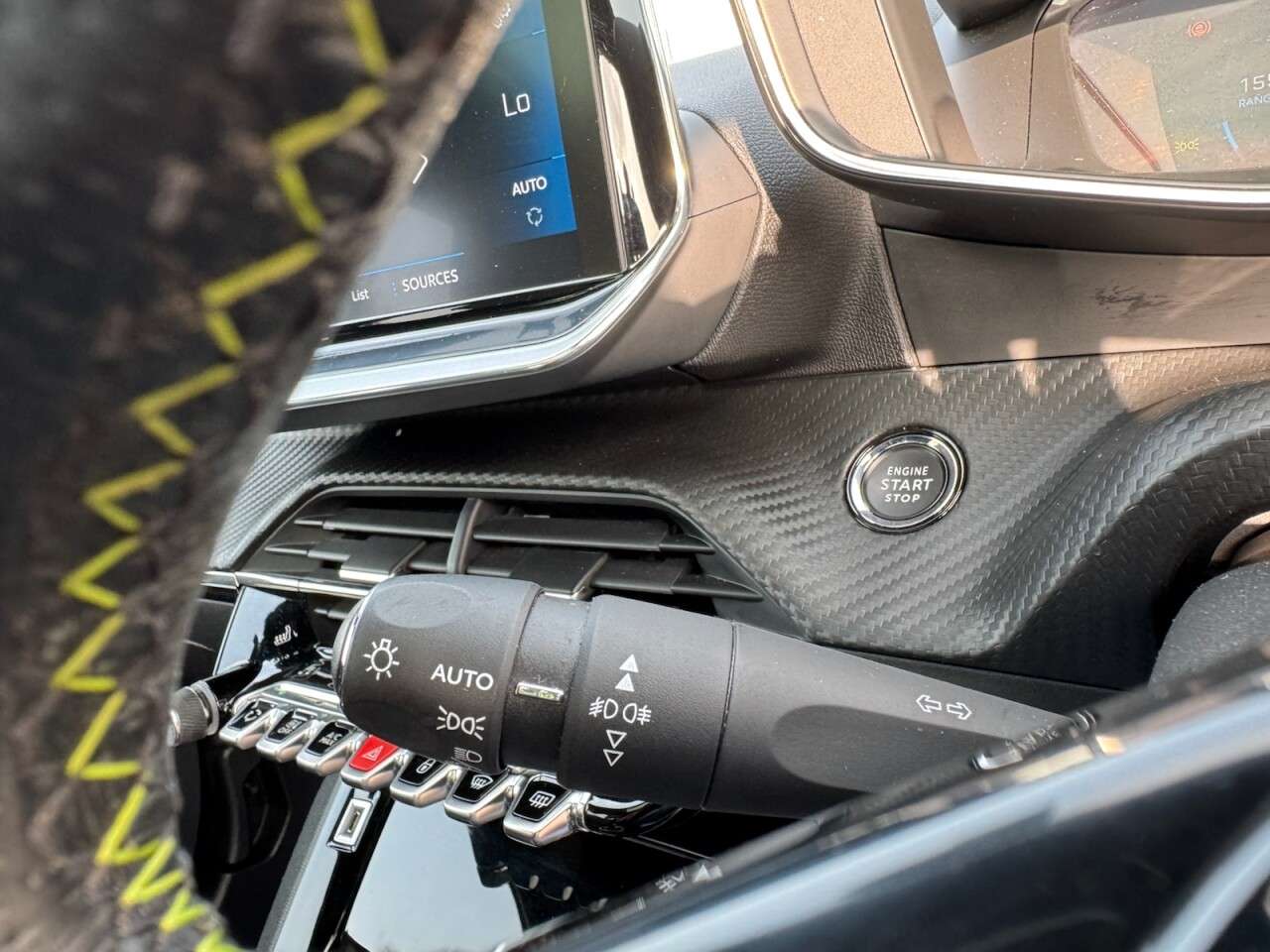 2020 PEUGEOT 2008 2020 PEUGEOT 2008