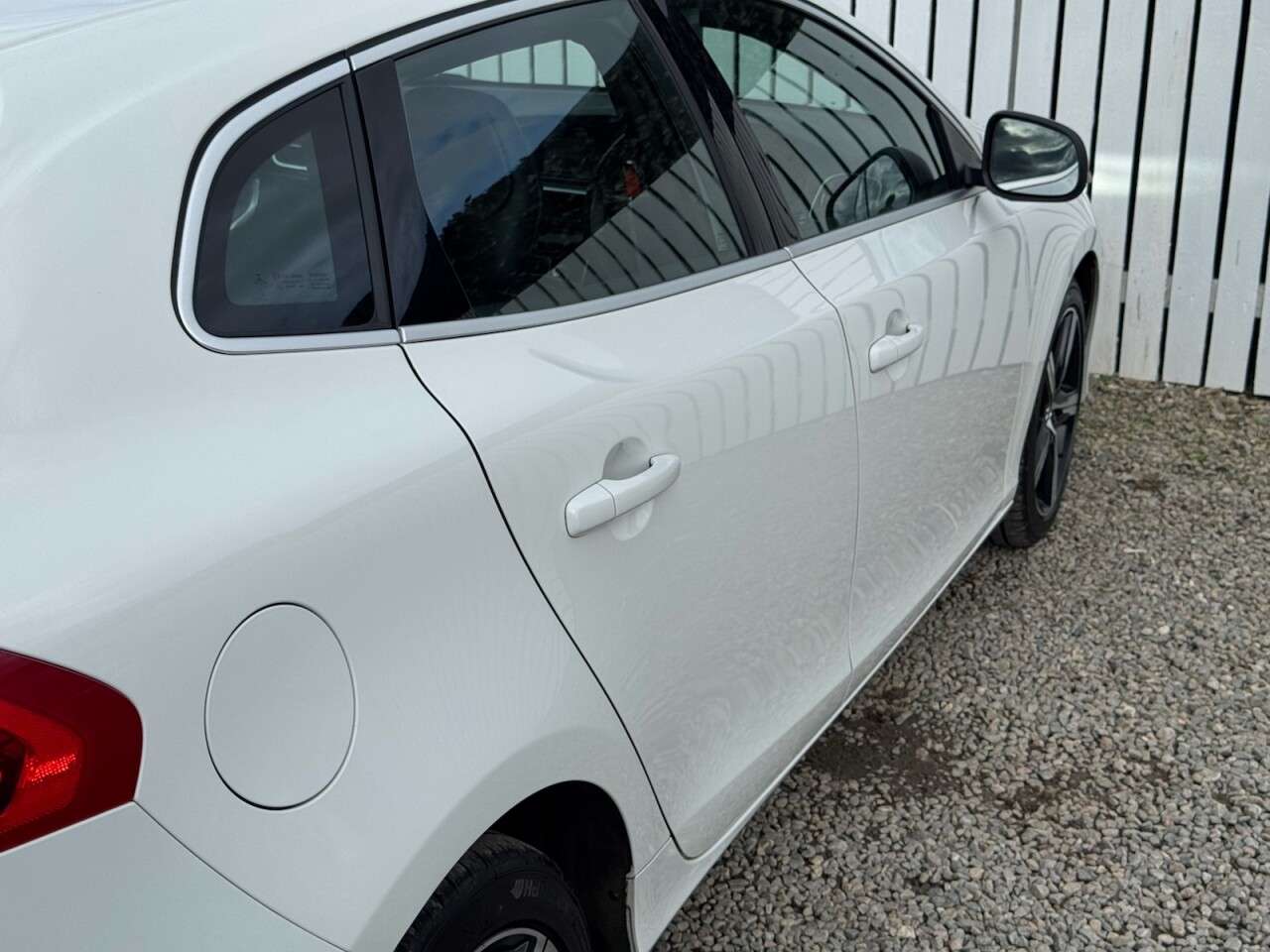 2019 VOLVO V40 2019 VOLVO V40