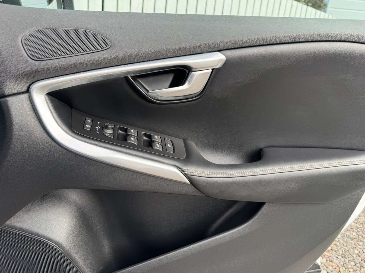 2019 VOLVO V40 2019 VOLVO V40