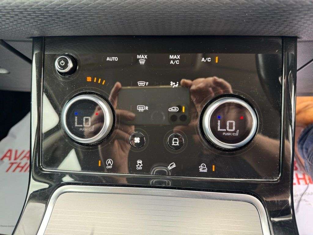 2019 LAND ROVER RANGE ROVER EVOQUE 2019 LAND ROVER RANGE ROVER EVOQUE