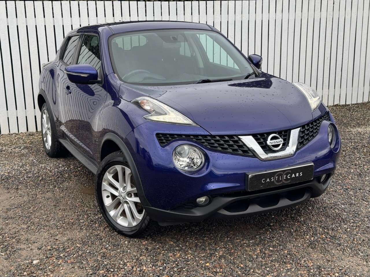 A 2016 NISSAN JUKE 1.2 DIG-T Acenta SUV 5dr Petrol Manual Euro 6 (s/s) (115 ps) A 2016 NISSAN JUKE 1.2 DIG-T Acenta SUV 5dr Petrol Manual Euro 6 (s/s) (115 ps)