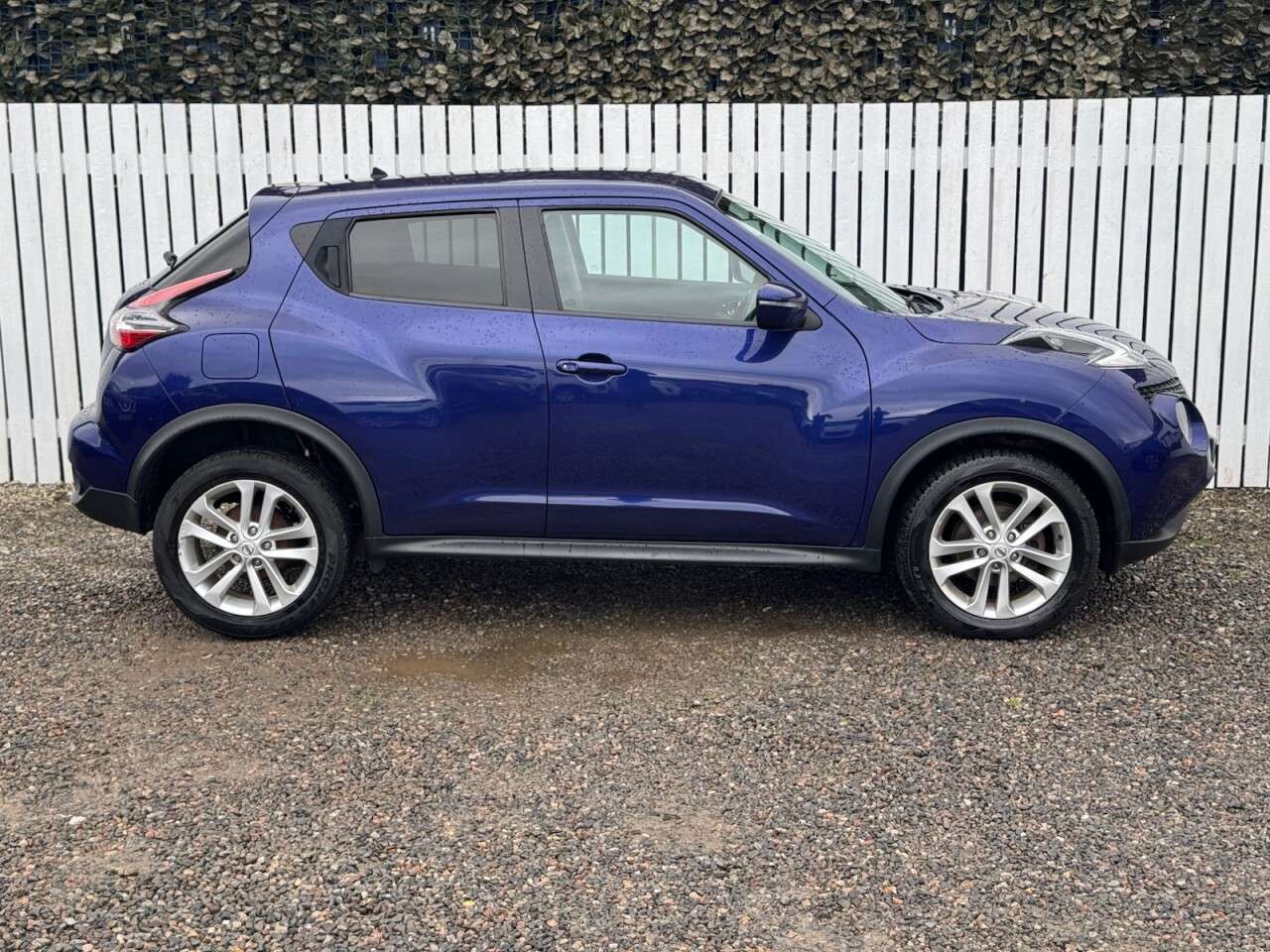 A 2016 NISSAN JUKE 1.2 DIG-T Acenta SUV 5dr Petrol Manual Euro 6 (s/s) (115 ps) A 2016 NISSAN JUKE 1.2 DIG-T Acenta SUV 5dr Petrol Manual Euro 6 (s/s) (115 ps)
