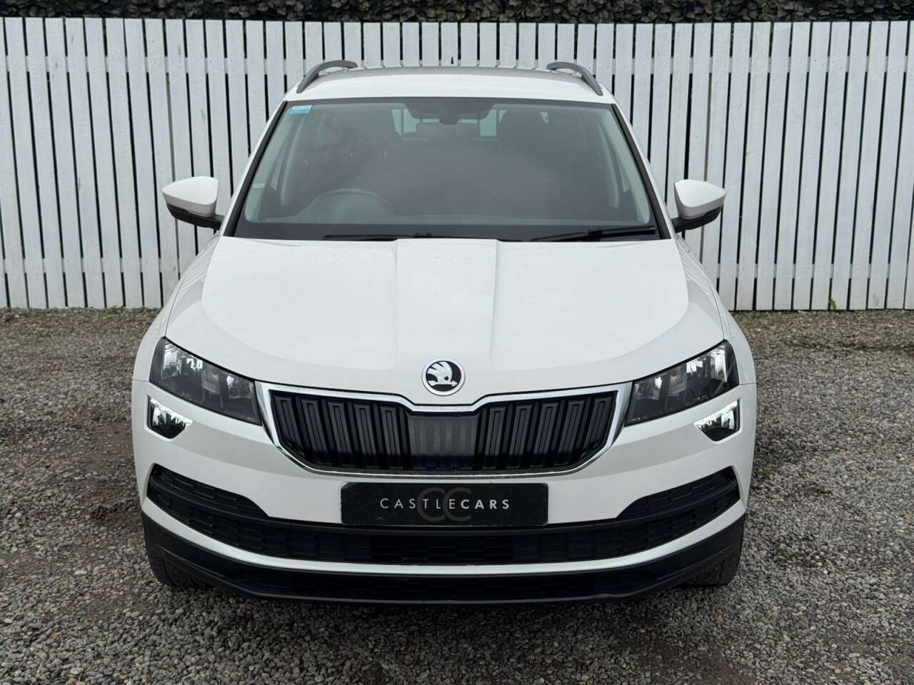 A 2018 SKODA KAROQ 1.0 TSI SE SUV 5dr Petrol Manual Euro 6 (s/s) (115 ps) A 2018 SKODA KAROQ 1.0 TSI SE SUV 5dr Petrol Manual Euro 6 (s/s) (115 ps)