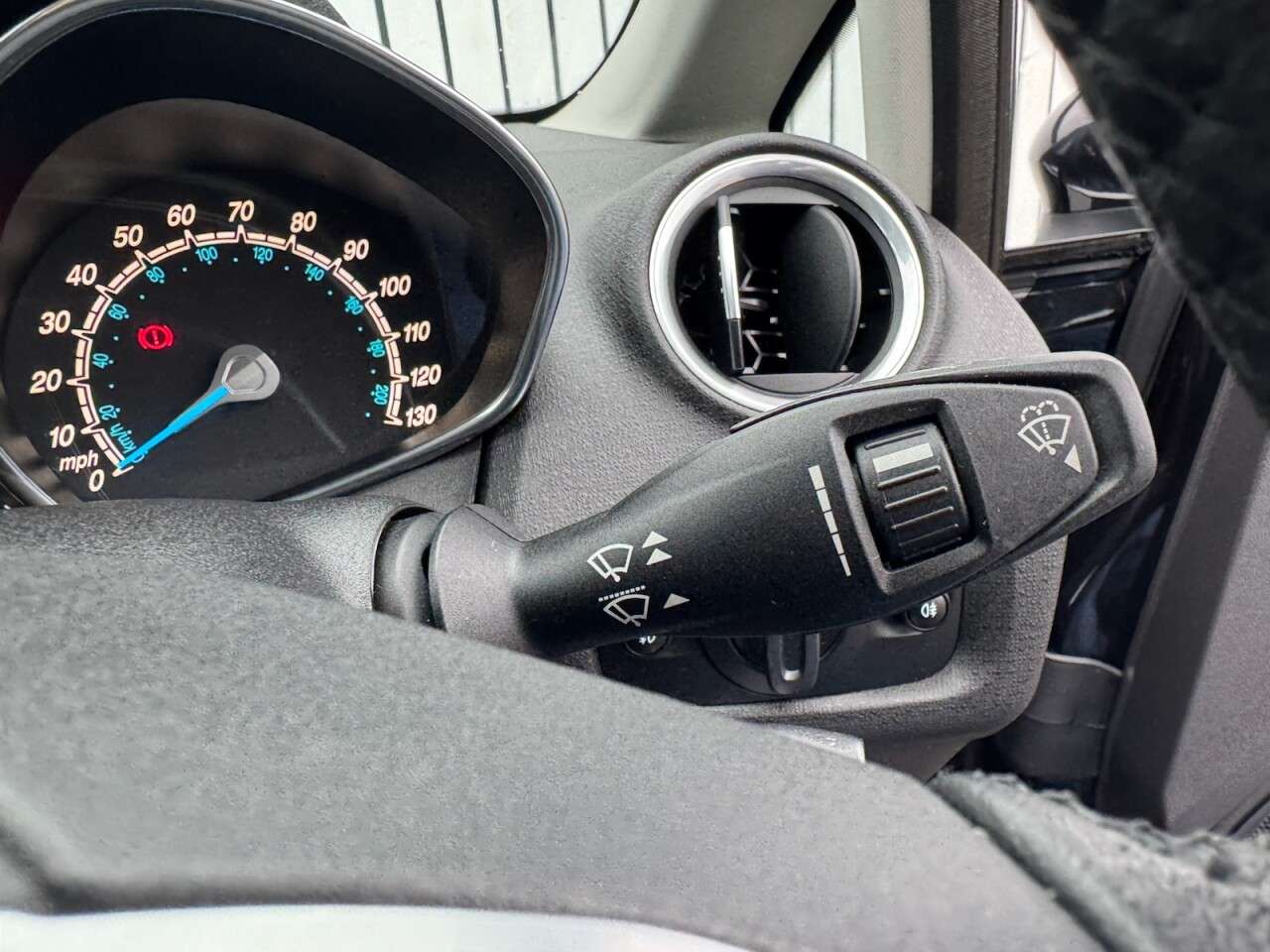 2015 FORD FIESTA 2015 FORD FIESTA