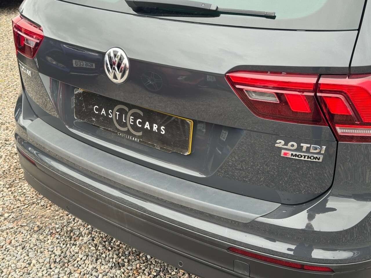 2017 VOLKSWAGEN TIGUAN 2017 VOLKSWAGEN TIGUAN
