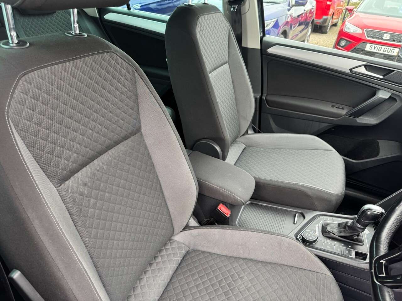 2017 VOLKSWAGEN TIGUAN 2017 VOLKSWAGEN TIGUAN