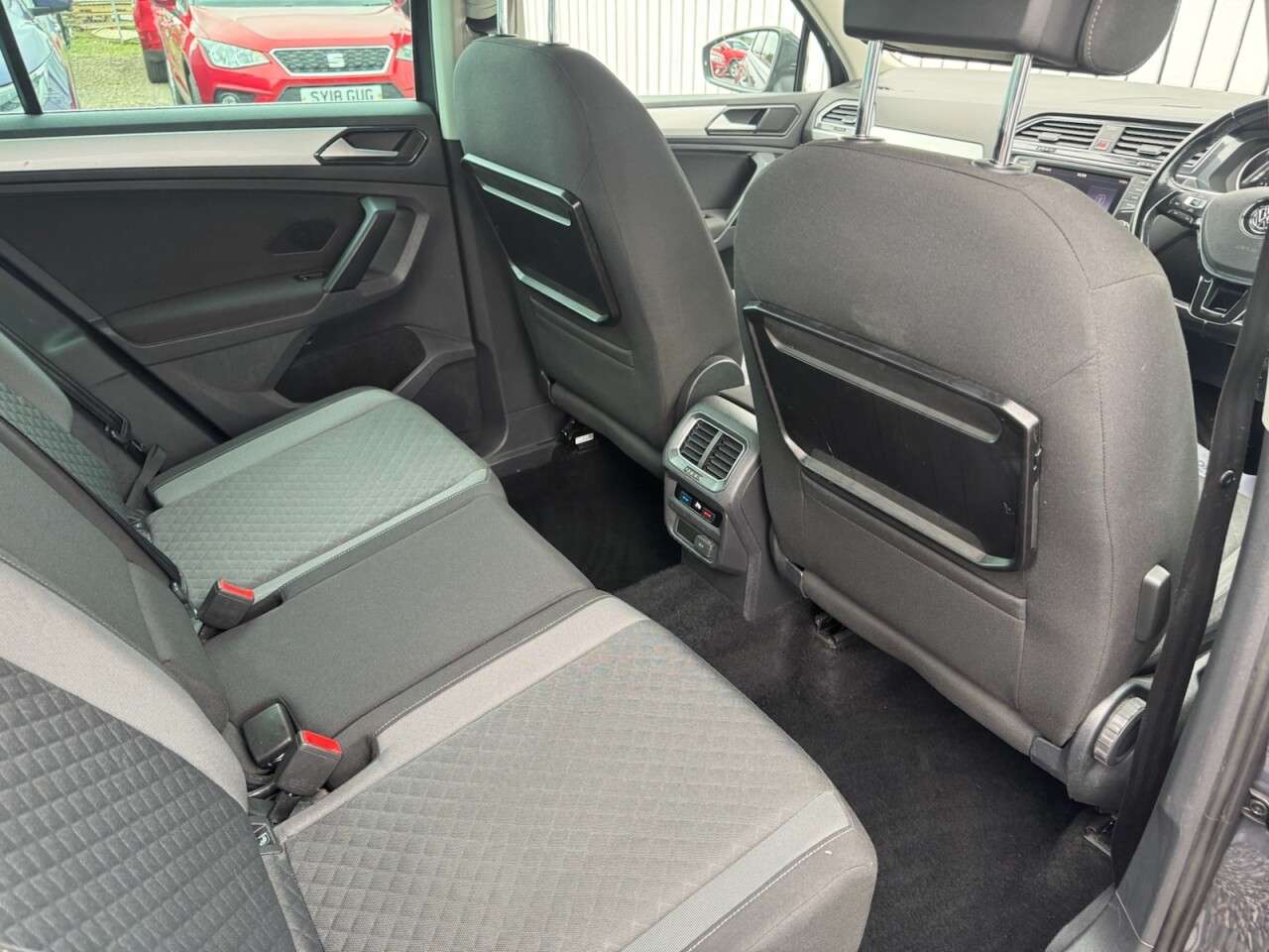 2017 VOLKSWAGEN TIGUAN 2017 VOLKSWAGEN TIGUAN