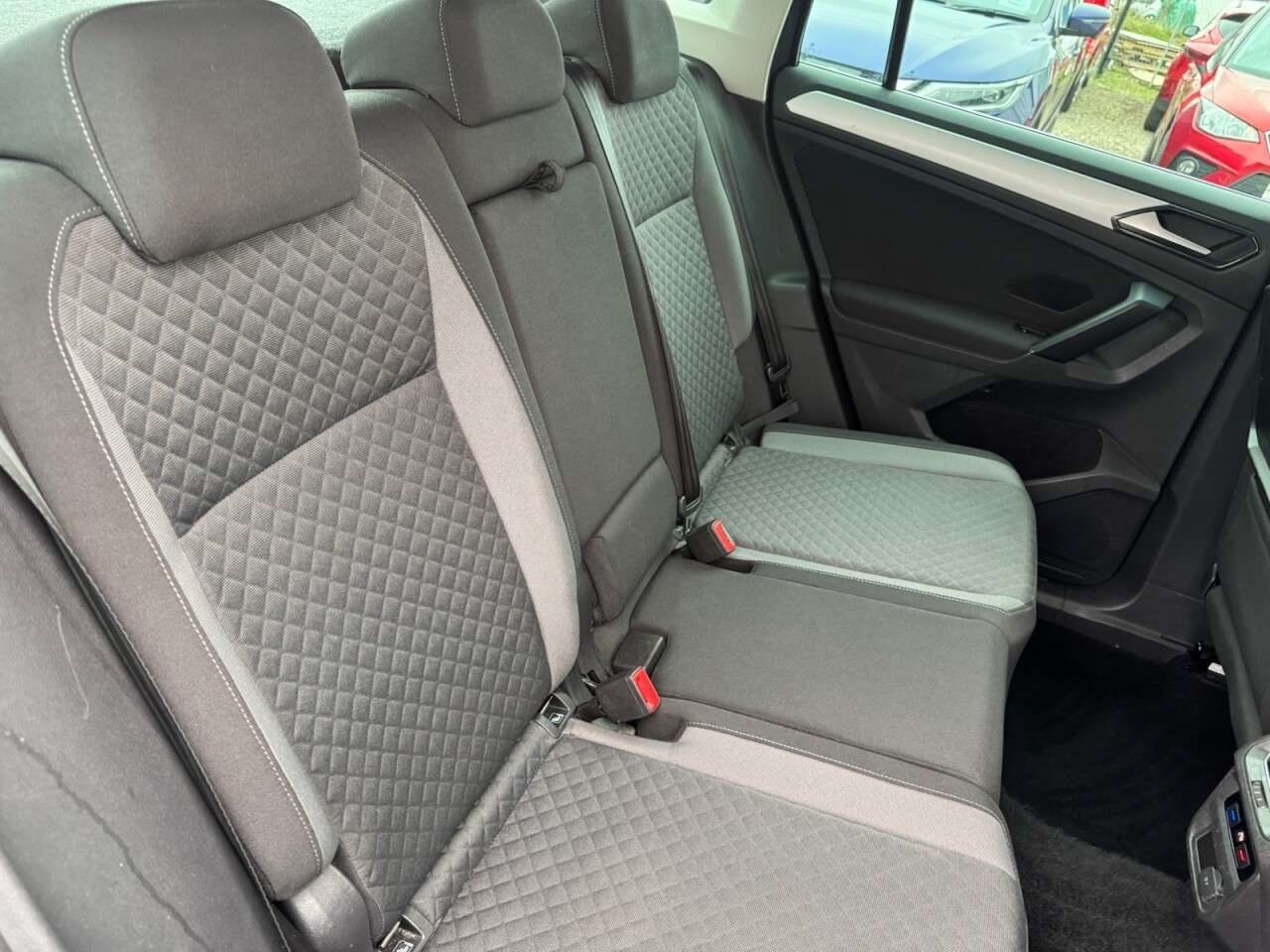 2017 VOLKSWAGEN TIGUAN 2017 VOLKSWAGEN TIGUAN