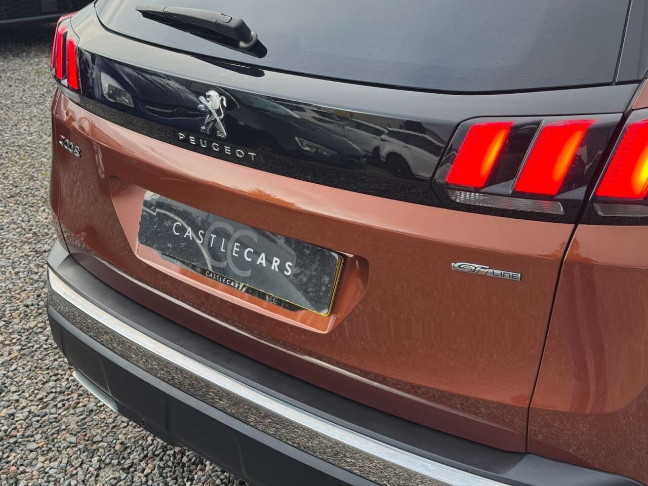 2019 PEUGEOT 3008 2019 PEUGEOT 3008