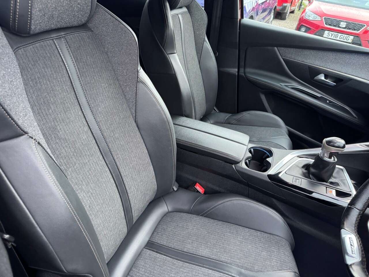 2019 PEUGEOT 3008 2019 PEUGEOT 3008