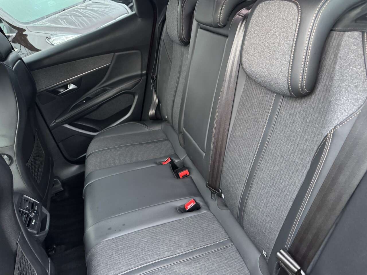 2019 PEUGEOT 3008 2019 PEUGEOT 3008