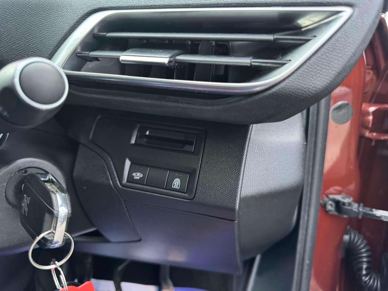 2019 PEUGEOT 3008 2019 PEUGEOT 3008