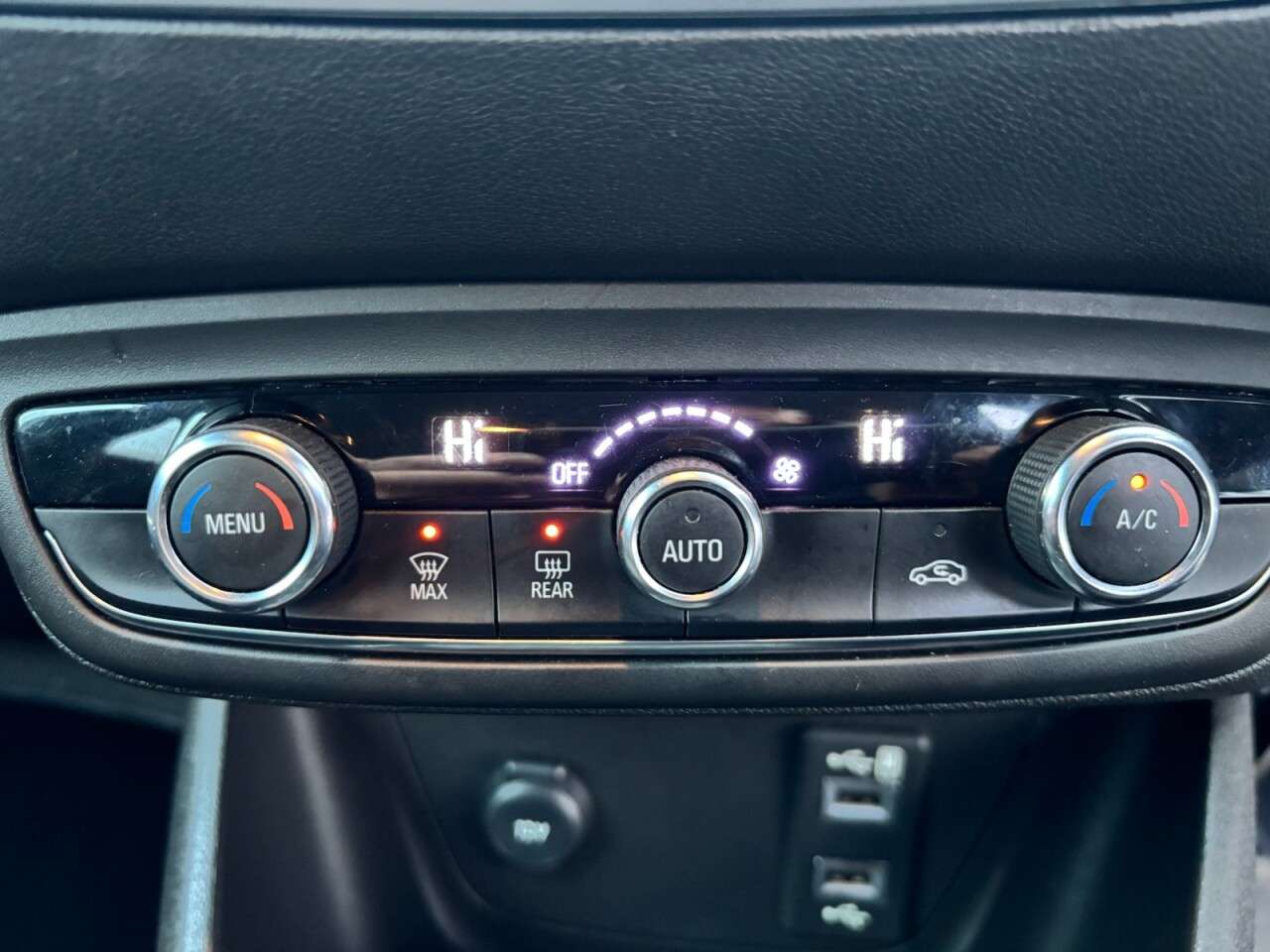 2018 VAUXHALL CROSSLAND X 2018 VAUXHALL CROSSLAND X