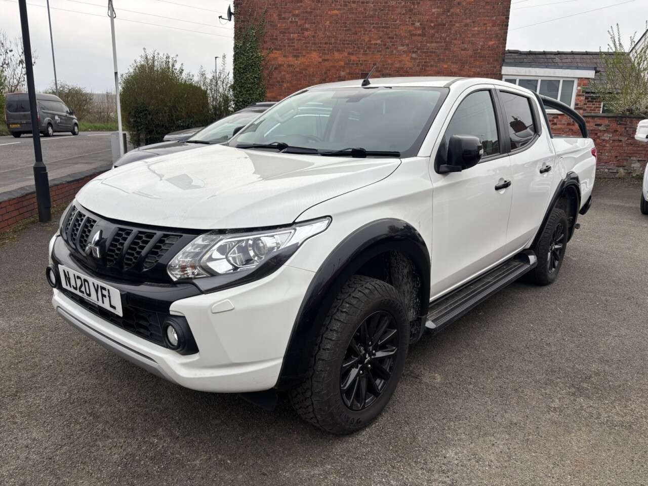 2020 MITSUBISHI L200 2020 MITSUBISHI L200