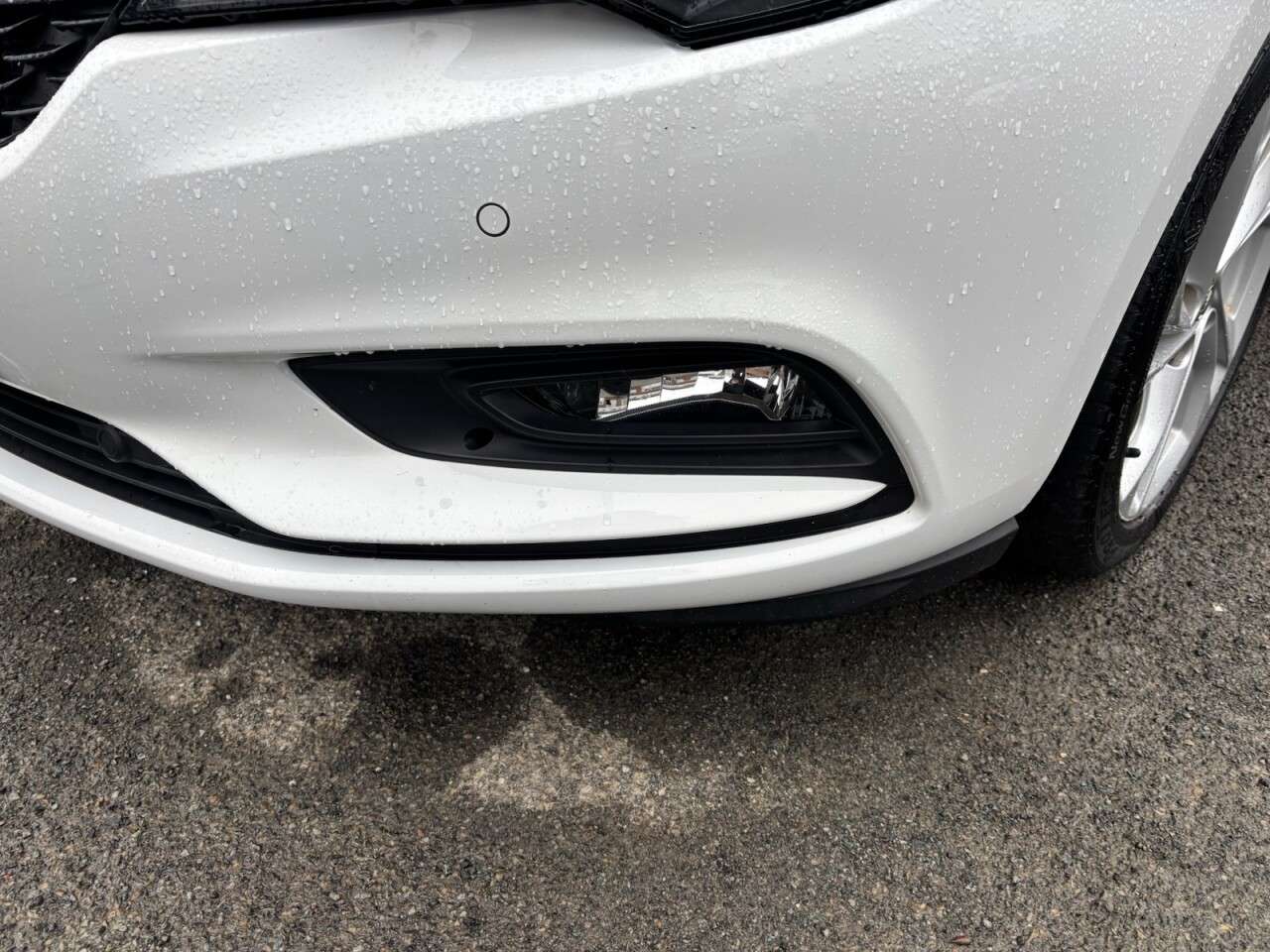 A 2019 VAUXHALL ASTRA 1.4i Turbo SRi Hatchback 5dr Petrol Manual Euro 6 (s/s) (150 ps) A 2019 VAUXHALL ASTRA 1.4i Turbo SRi Hatchback 5dr Petrol Manual Euro 6 (s/s) (150 ps)