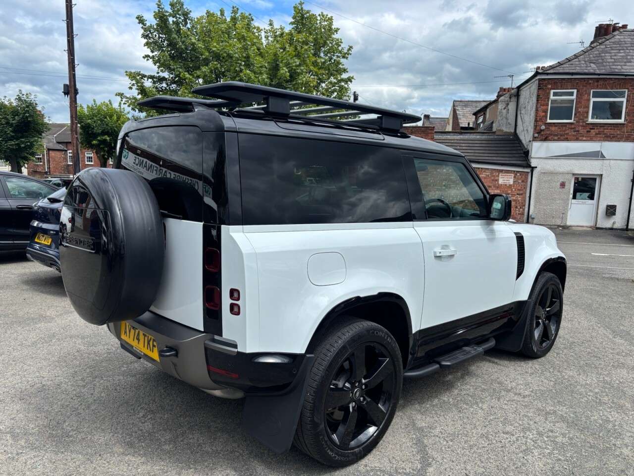 2024 LAND ROVER DEFENDER 90 2024 LAND ROVER DEFENDER 90