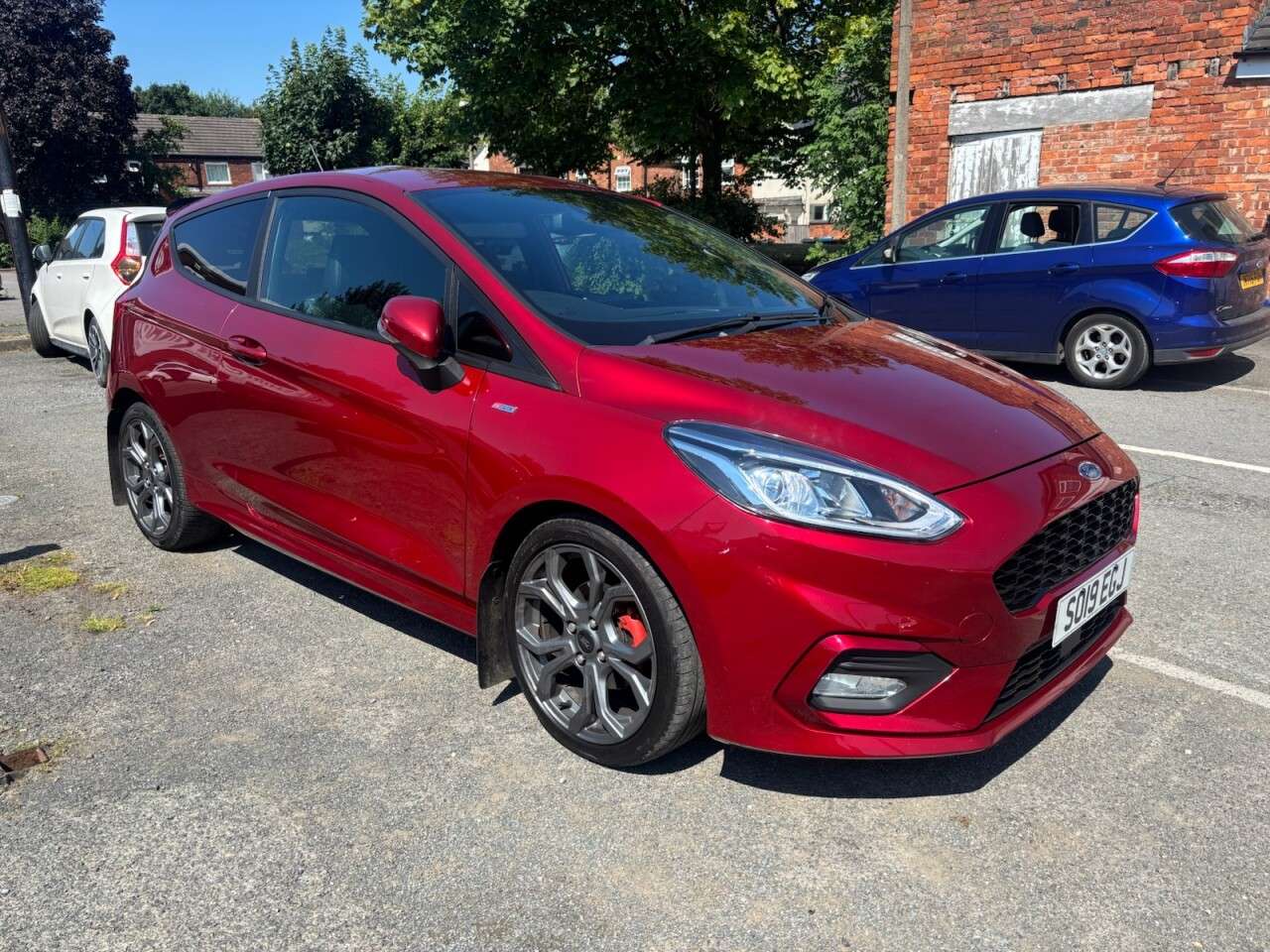 A 2019 FORD FIESTA 1.0T EcoBoost GPF ST-Line X Hatchback 3dr Petrol Manual Euro 6 (s/s) (125 p A 2019 FORD FIESTA 1.0T EcoBoost GPF ST-Line X Hatchback 3dr Petrol Manual Euro 6 (s/s) (125 p