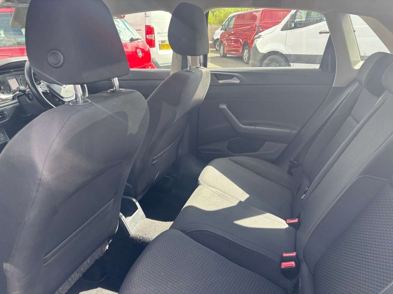 A 2019 VOLKSWAGEN POLO 1.0 EVO SE Hatchback 5dr Petrol Manual Euro 6 (s/s) (80 ps) A 2019 VOLKSWAGEN POLO 1.0 EVO SE Hatchback 5dr Petrol Manual Euro 6 (s/s) (80 ps)