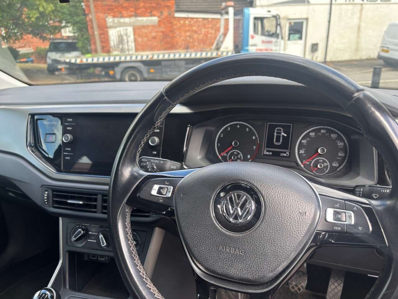 2019 VOLKSWAGEN POLO 2019 VOLKSWAGEN POLO