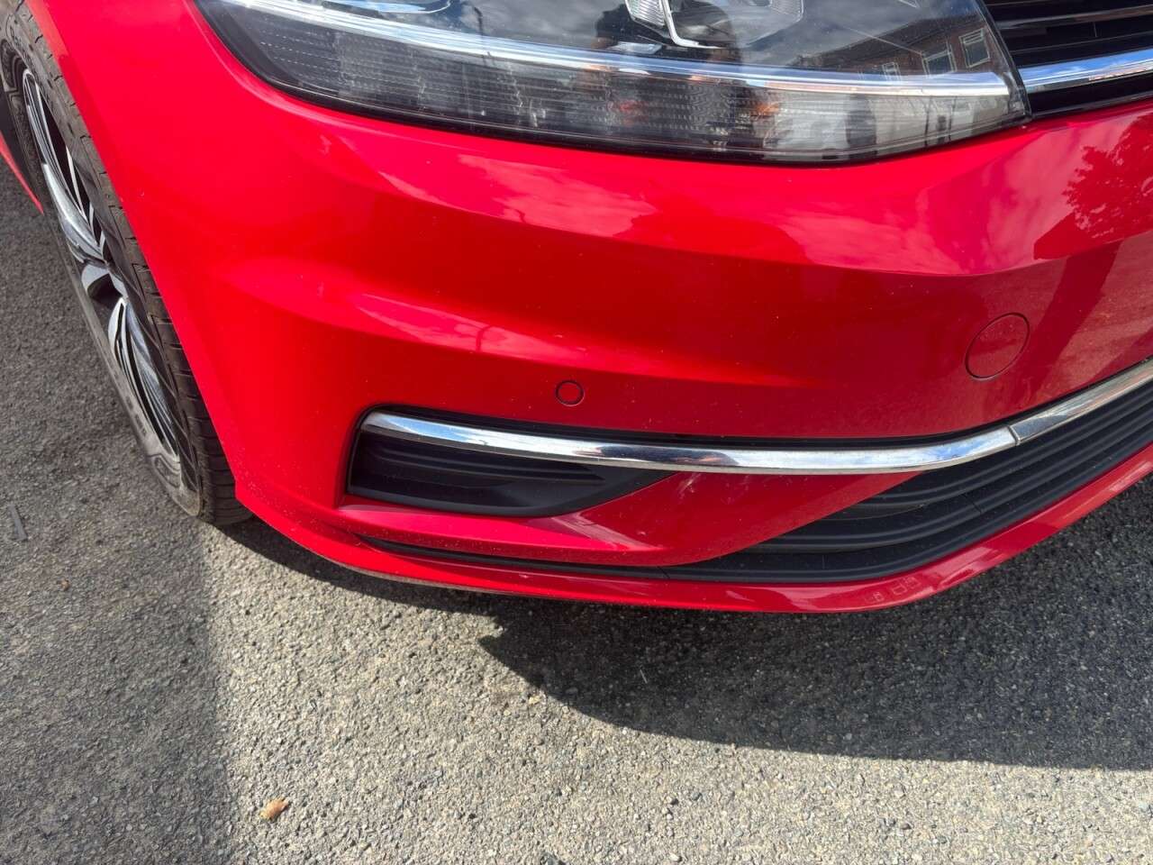 A 2018 VOLKSWAGEN GOLF 1.0 TSI SE Nav Hatchback 5dr Petrol Manual Euro 6 (s/s) (110 bhp) A 2018 VOLKSWAGEN GOLF 1.0 TSI SE Nav Hatchback 5dr Petrol Manual Euro 6 (s/s) (110 bhp)