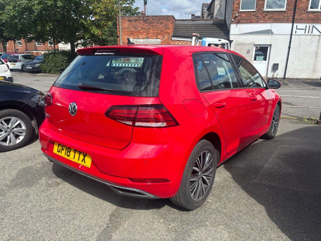 2018 VOLKSWAGEN GOLF 2018 VOLKSWAGEN GOLF