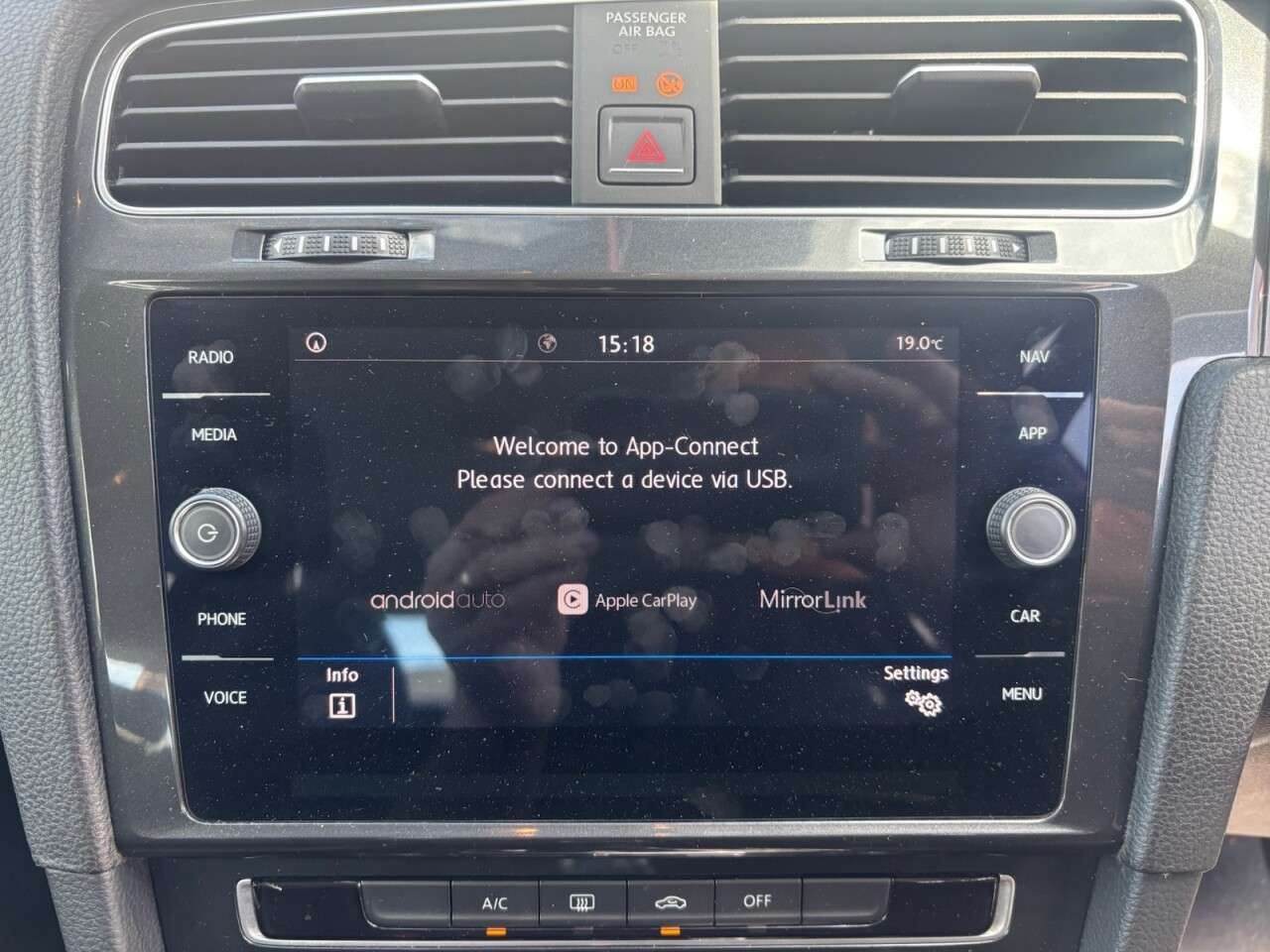 2018 VOLKSWAGEN GOLF 2018 VOLKSWAGEN GOLF