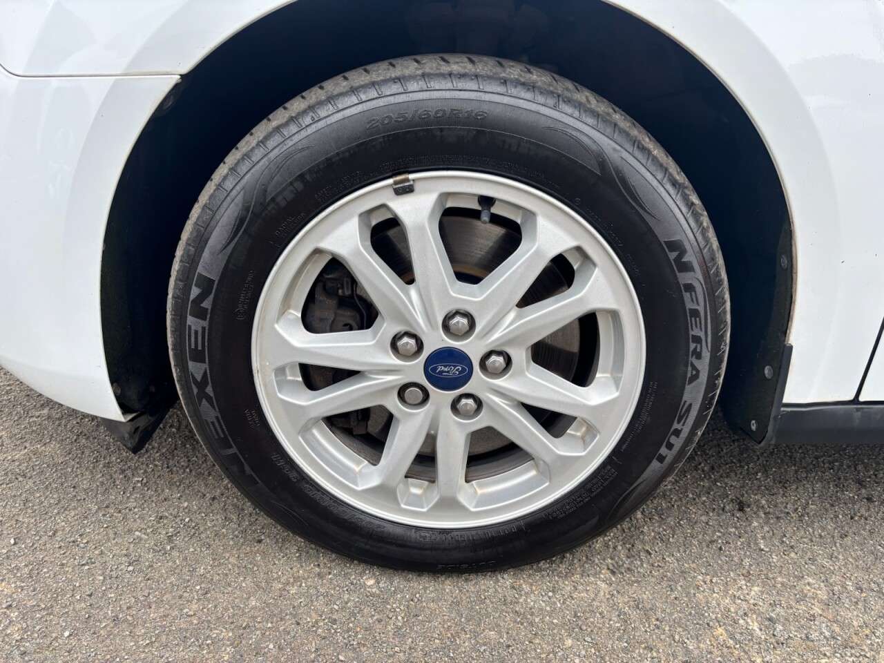 A 2018 FORD TRANSIT CONNECT 1.5 240 EcoBlue Limited Panel Van 5dr Diesel Manual L2 Euro 6 (s/s) (120 ps A 2018 FORD TRANSIT CONNECT 1.5 240 EcoBlue Limited Panel Van 5dr Diesel Manual L2 Euro 6 (s/s) (120 ps