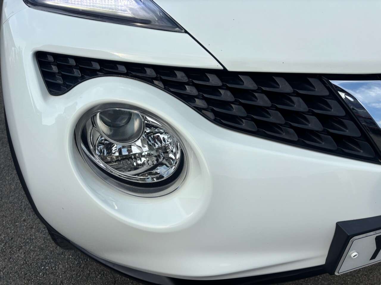 A 2017 NISSAN JUKE 1.6 Tekna SUV 5dr Petrol XTRON Euro 6 (117 ps) A 2017 NISSAN JUKE 1.6 Tekna SUV 5dr Petrol XTRON Euro 6 (117 ps)