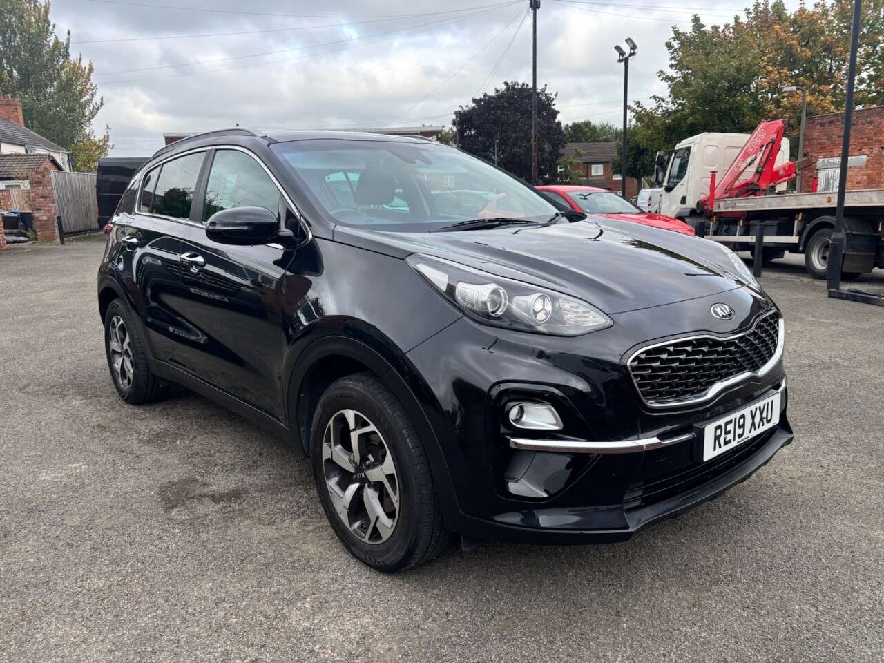 A 2019 KIA SPORTAGE 1.6 GDi 2 SUV 5dr Petrol Manual Euro 6 (s/s) (130 bhp) A 2019 KIA SPORTAGE 1.6 GDi 2 SUV 5dr Petrol Manual Euro 6 (s/s) (130 bhp)