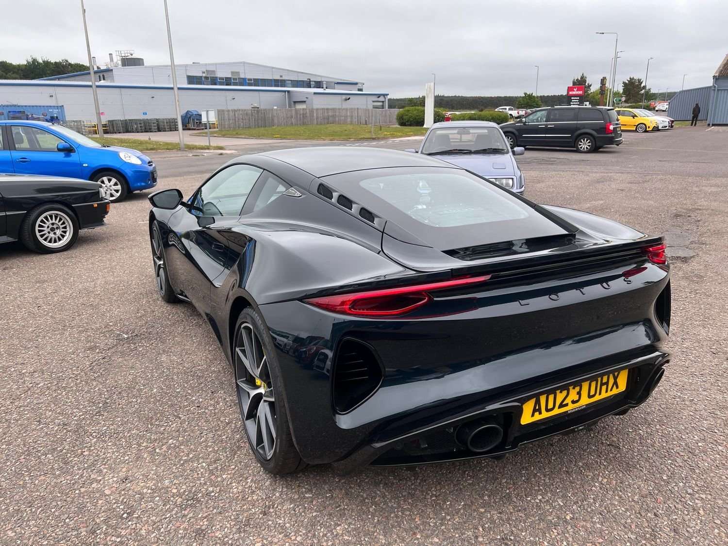 2023 LOTUS EMIRA 2023 LOTUS EMIRA