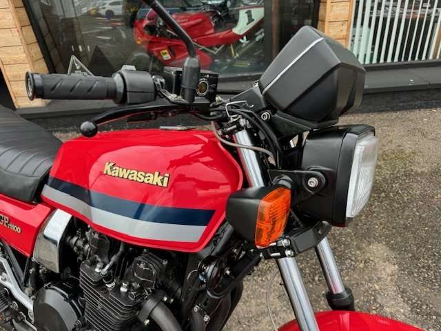 null KAWASAKI GPZ1100 null KAWASAKI GPZ1100