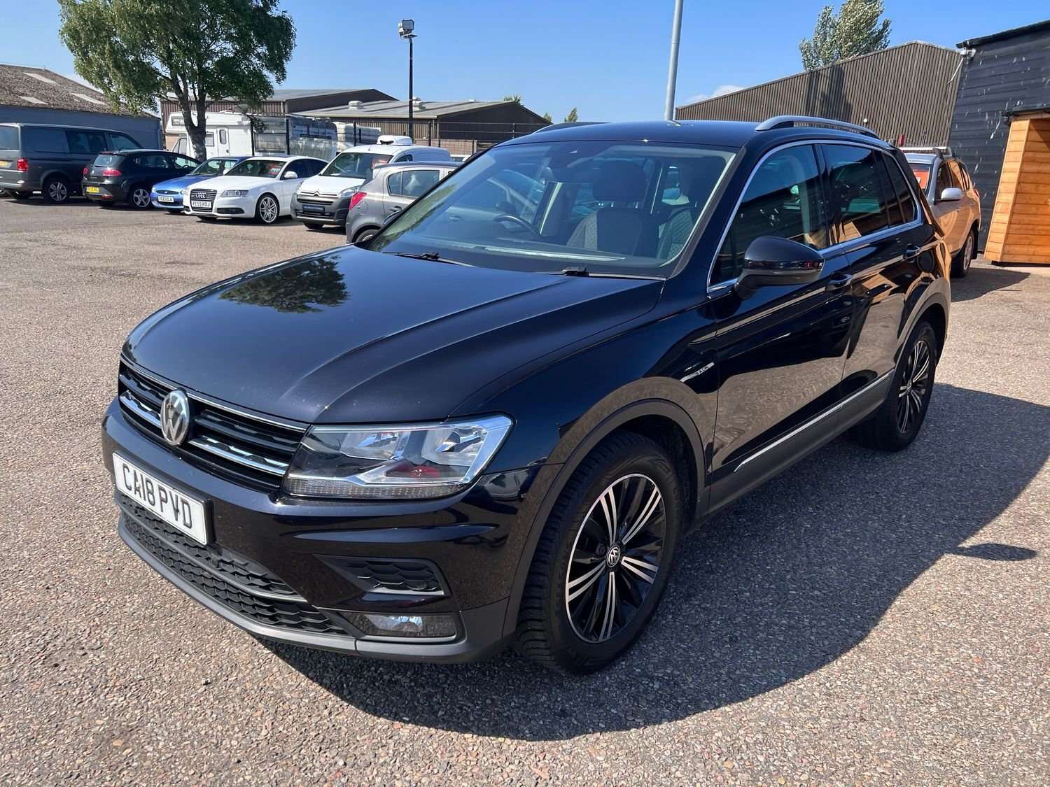2018 VOLKSWAGEN TIGUAN 2018 VOLKSWAGEN TIGUAN