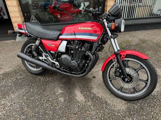 null KAWASAKI GPZ1100 null KAWASAKI GPZ1100