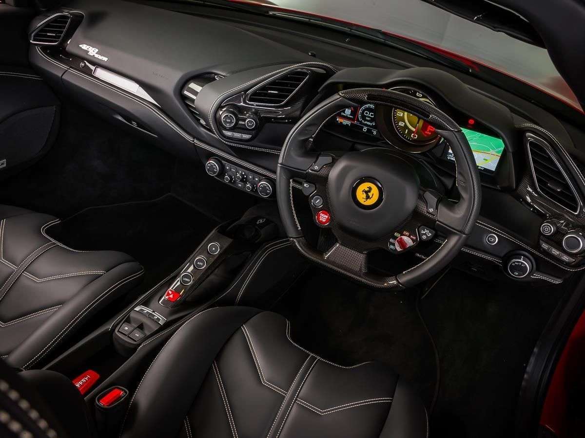2018 FERRARI 488 SPIDER 2018 FERRARI 488 SPIDER