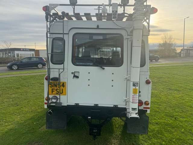 2004 LAND ROVER DEFENDER 110 2004 LAND ROVER DEFENDER 110