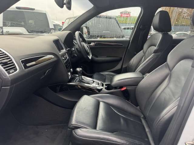 2016 AUDI Q5 2016 AUDI Q5